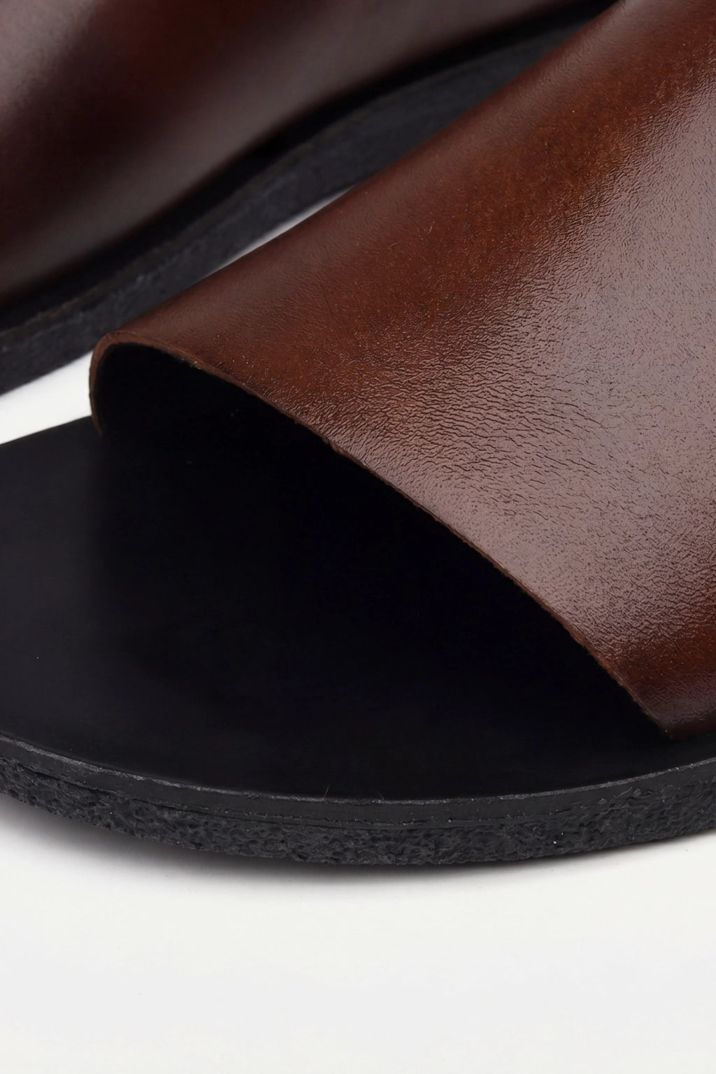 Luciano Slides Brown