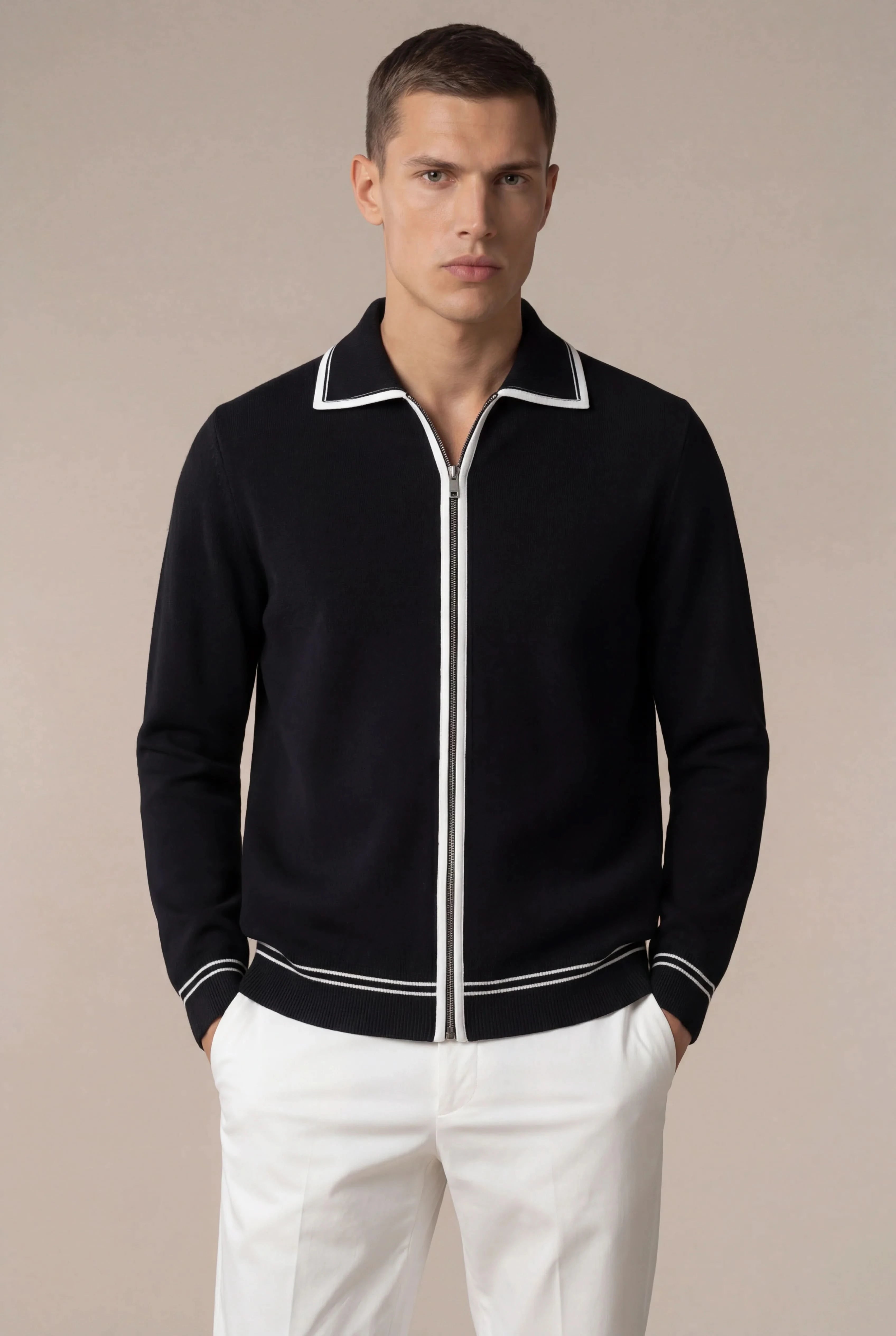 Carveli Classic City Zip Up Black