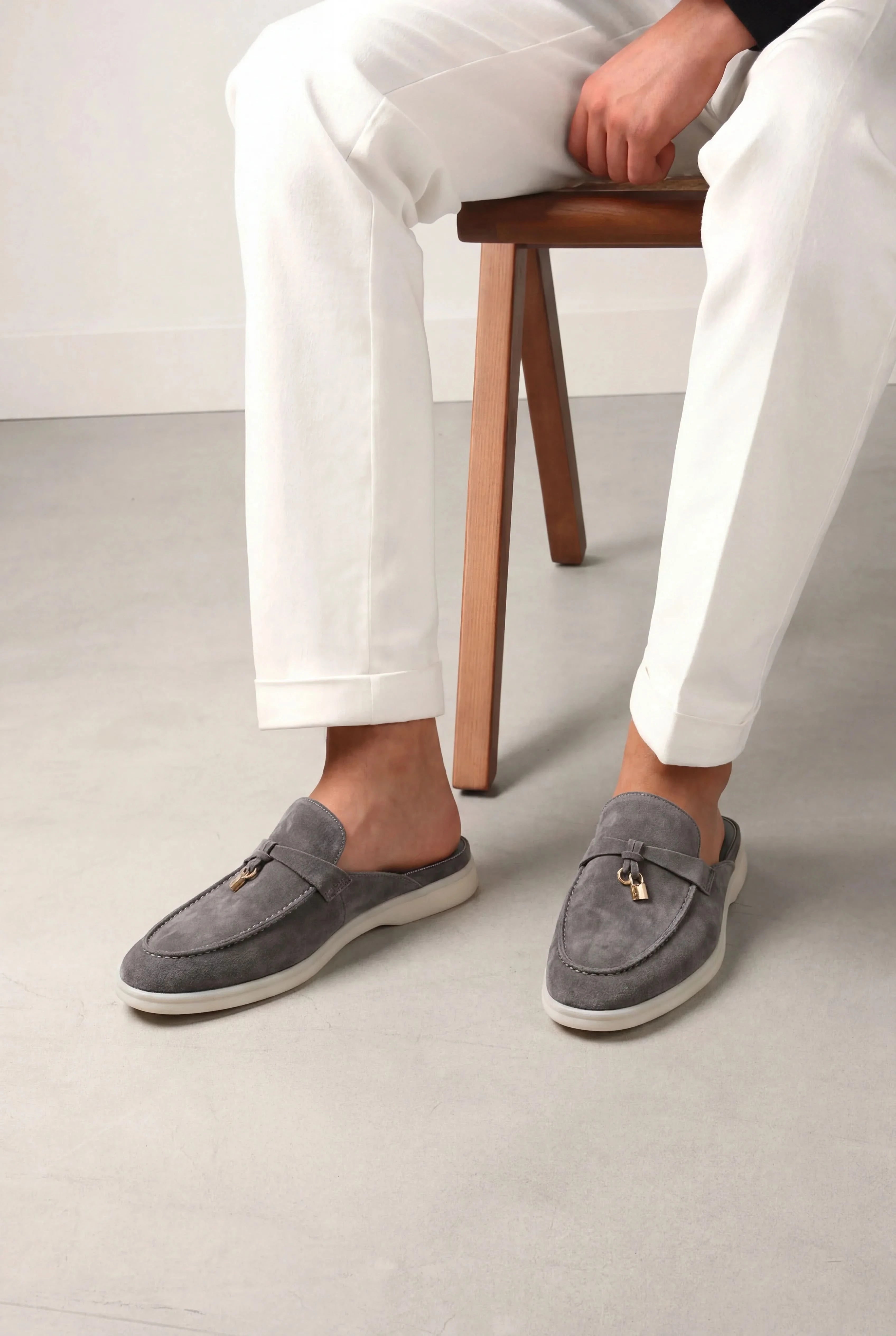 Grey Explorer Mule