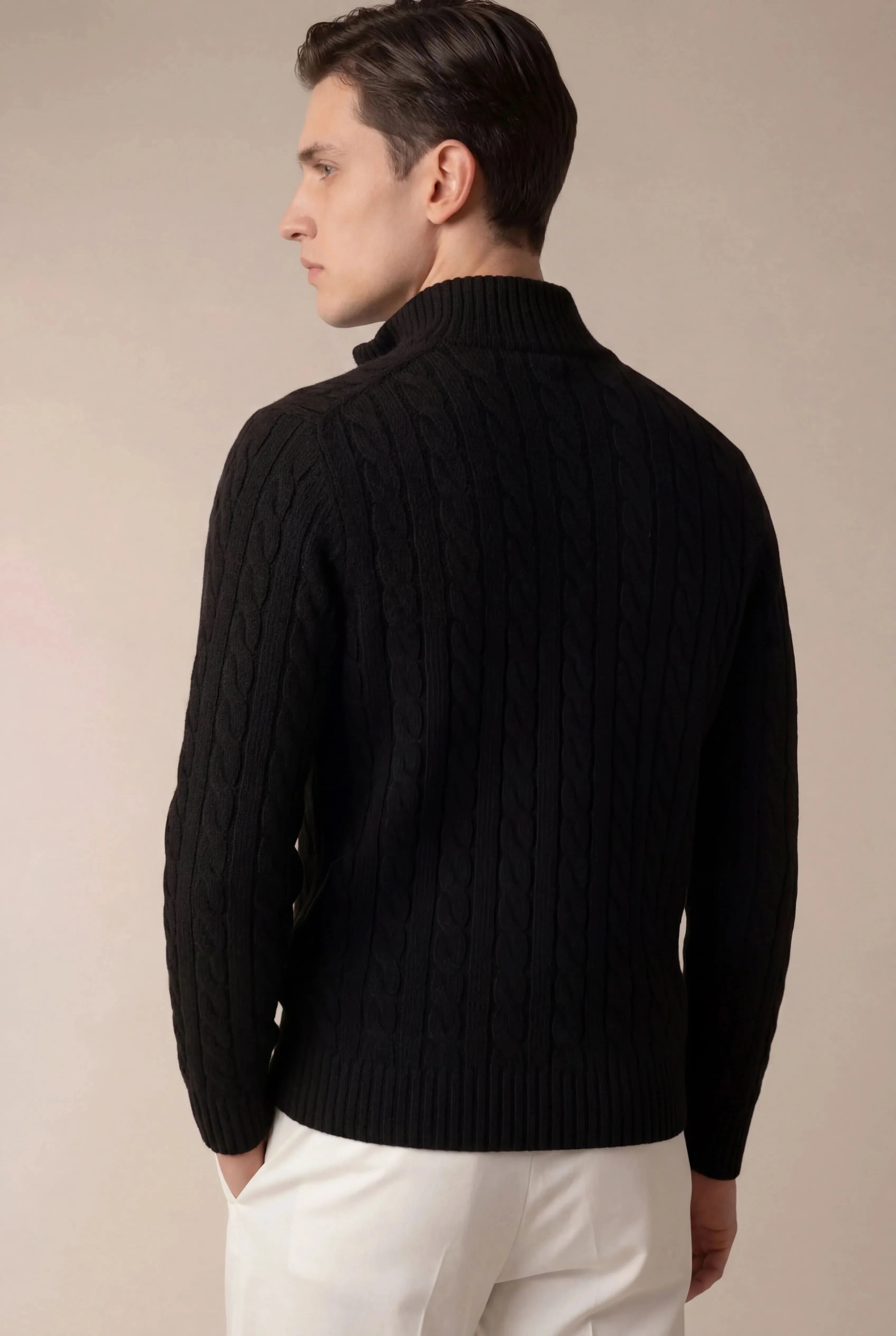 Sero Cable Knit Black