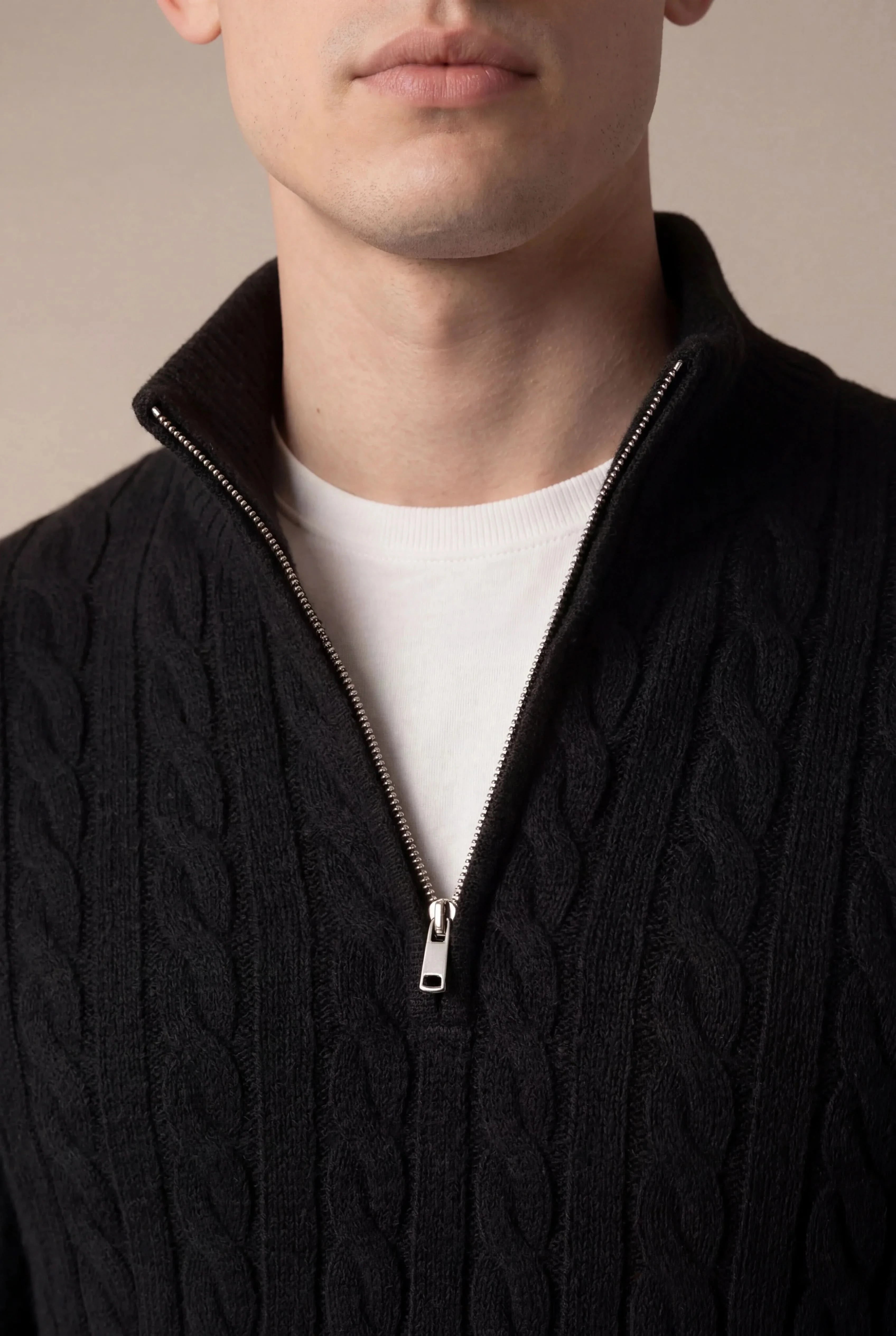 Sero Cable Knit Black