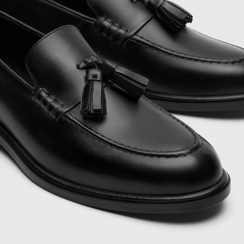 Black Leather Tassel Loafer