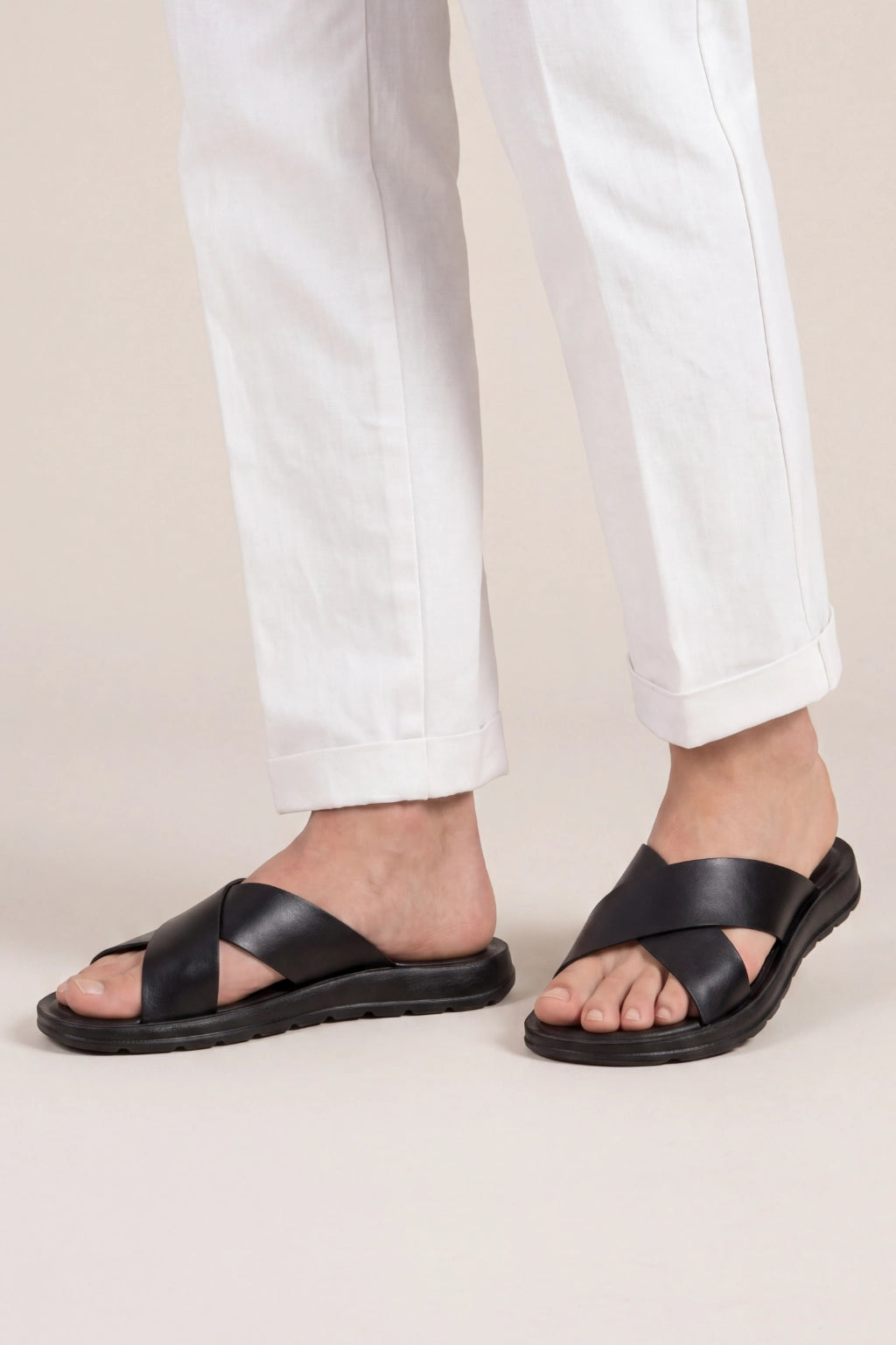 Romeo Slides Black