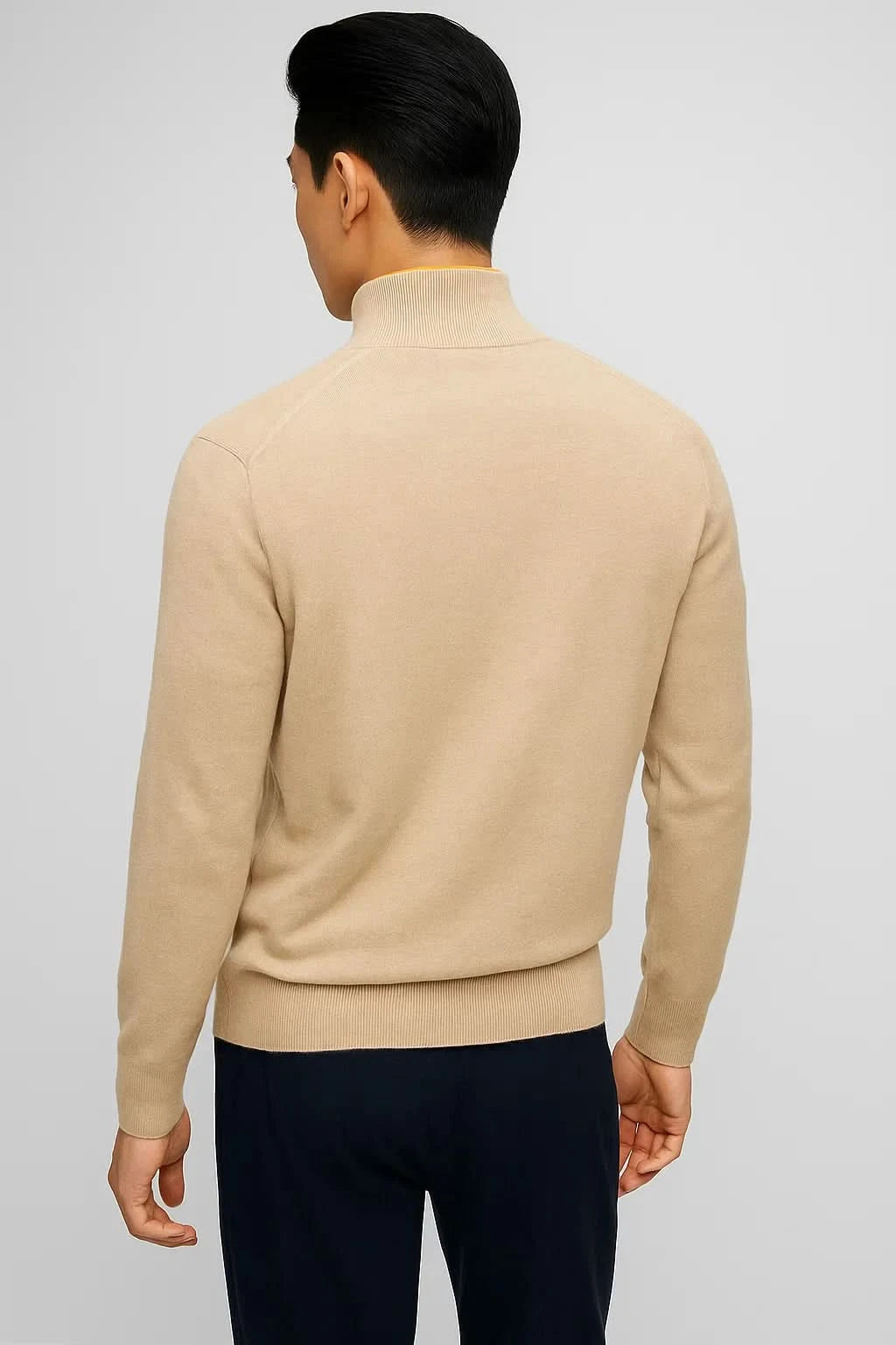 Rocky Mountains Sweater Beige