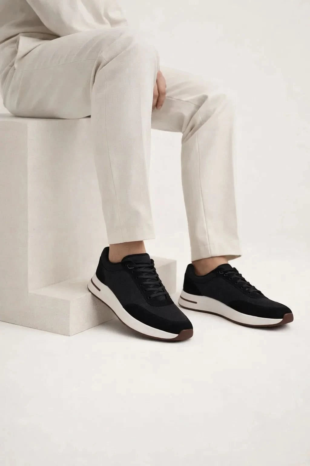Giuliano Suede City Sneaker Black