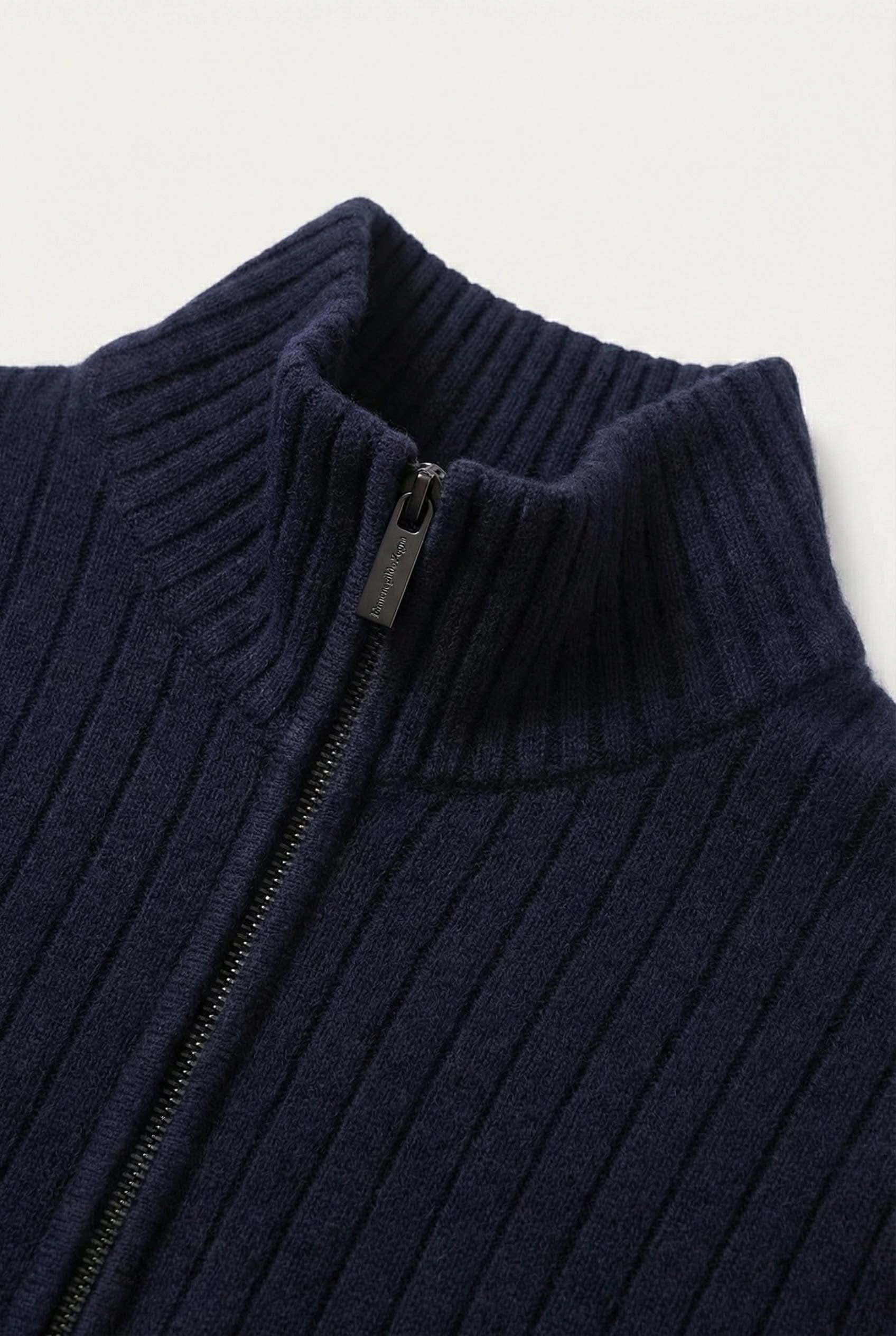 LÉON NAVY VOYAGER RIB VEST