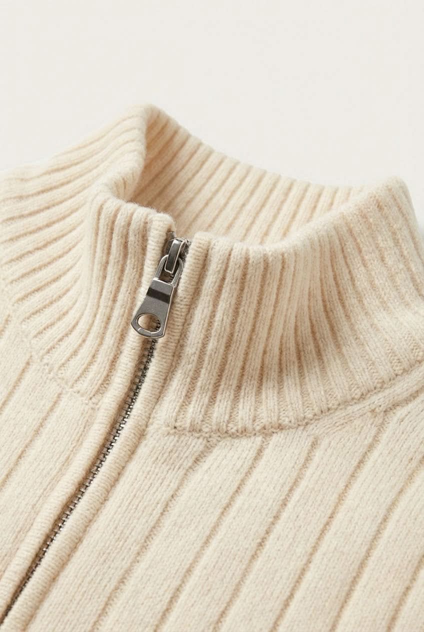 LÉON IVORY VOYAGER RIB VEST
