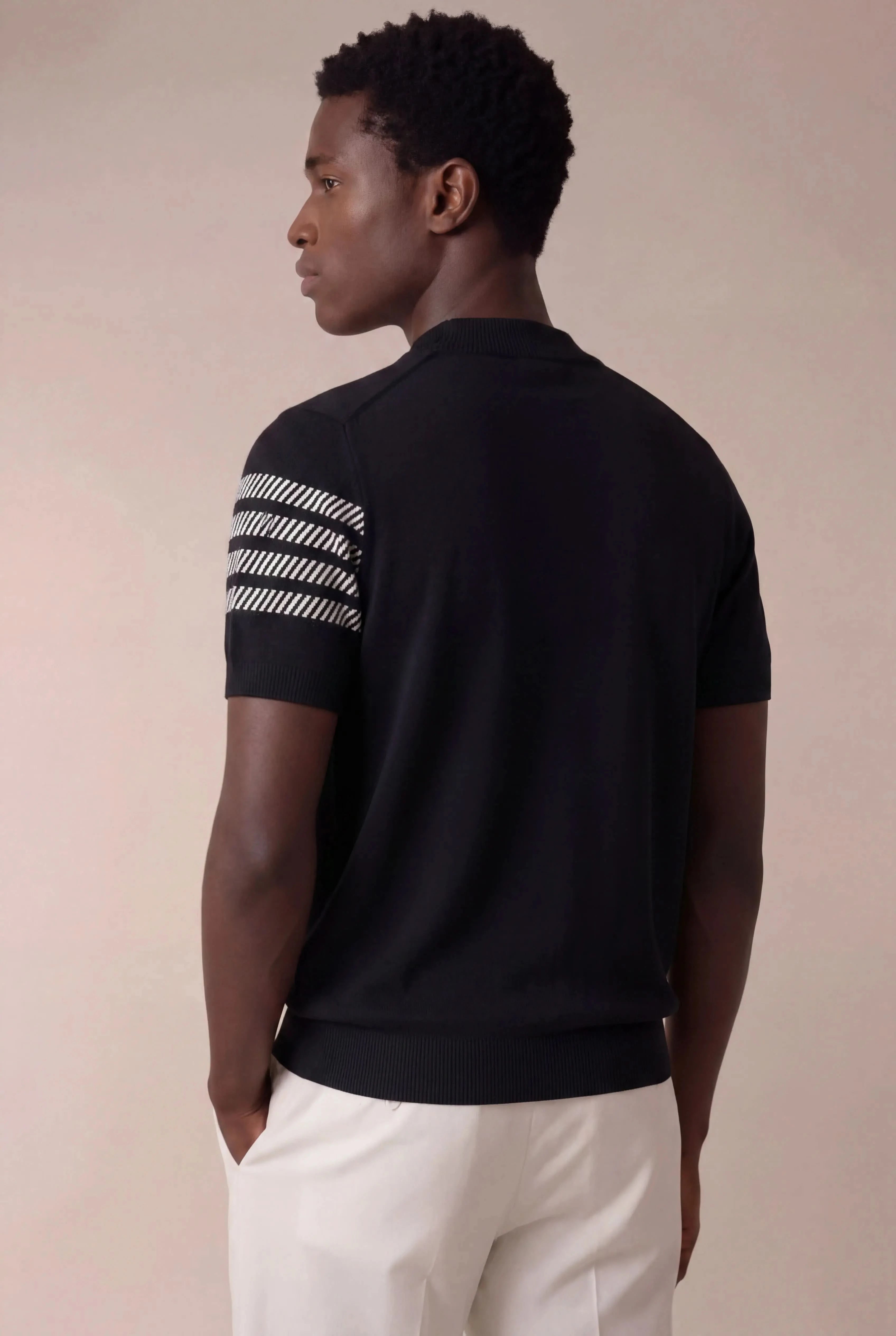 Previno Stripe Sleeve Knit Tee Black
