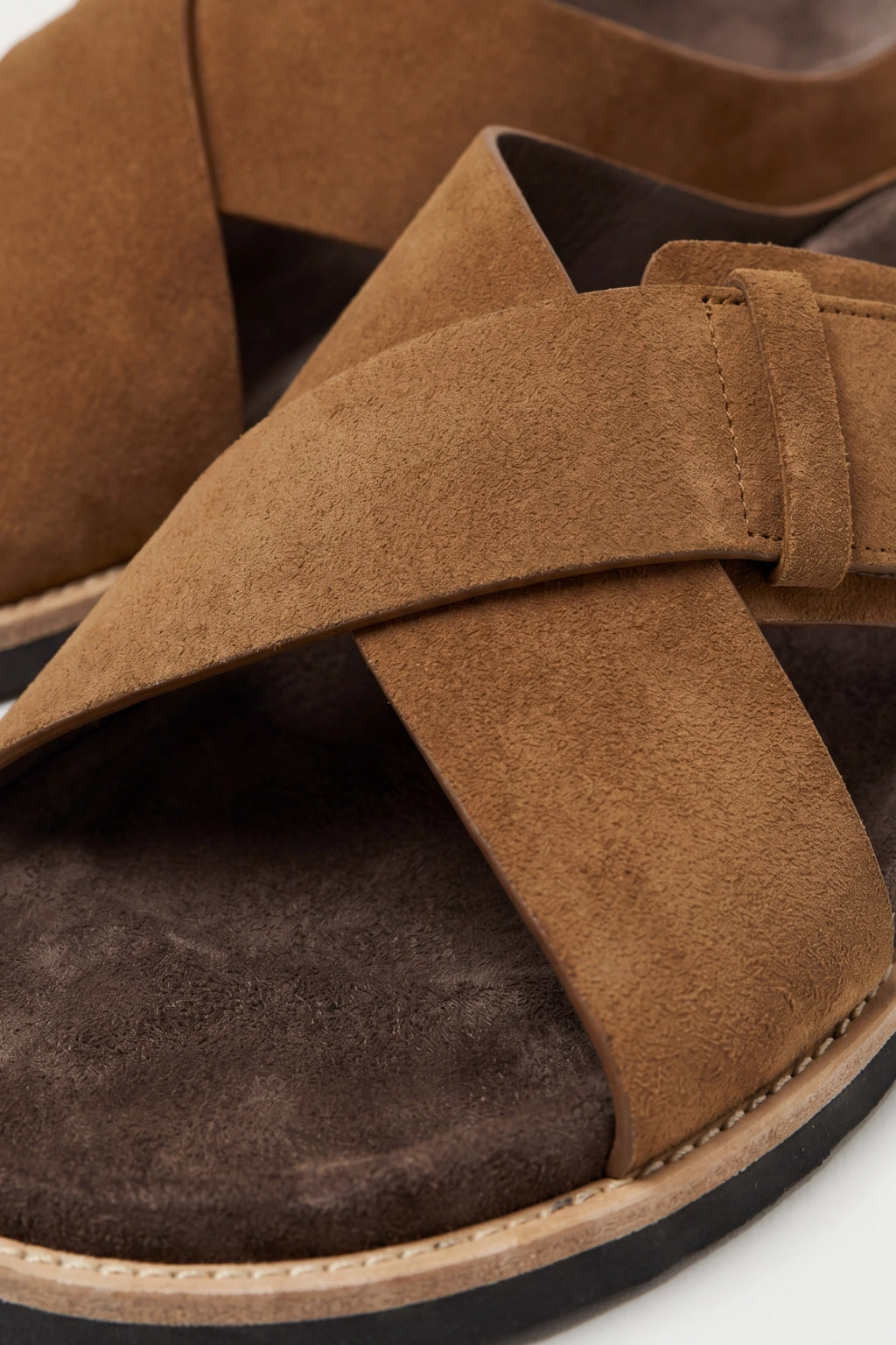 Riccardo Slides Brown