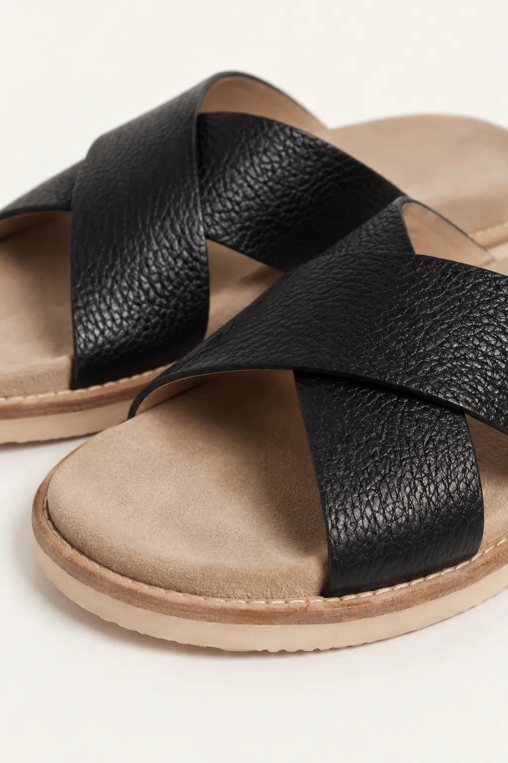 Brescaro Suède Cross Slide Leather Black