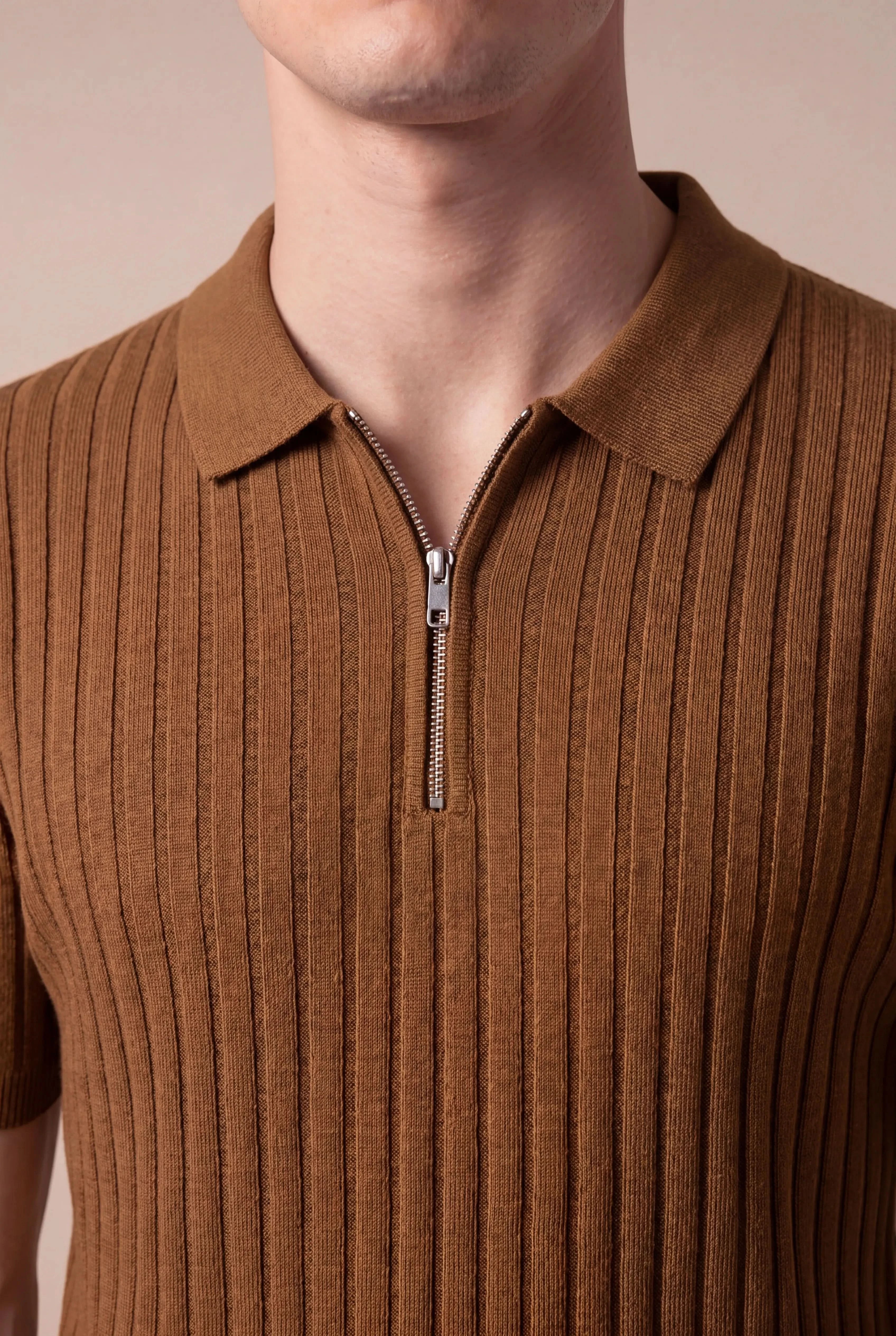 Torrino Ribbed Zip Polo Caramel