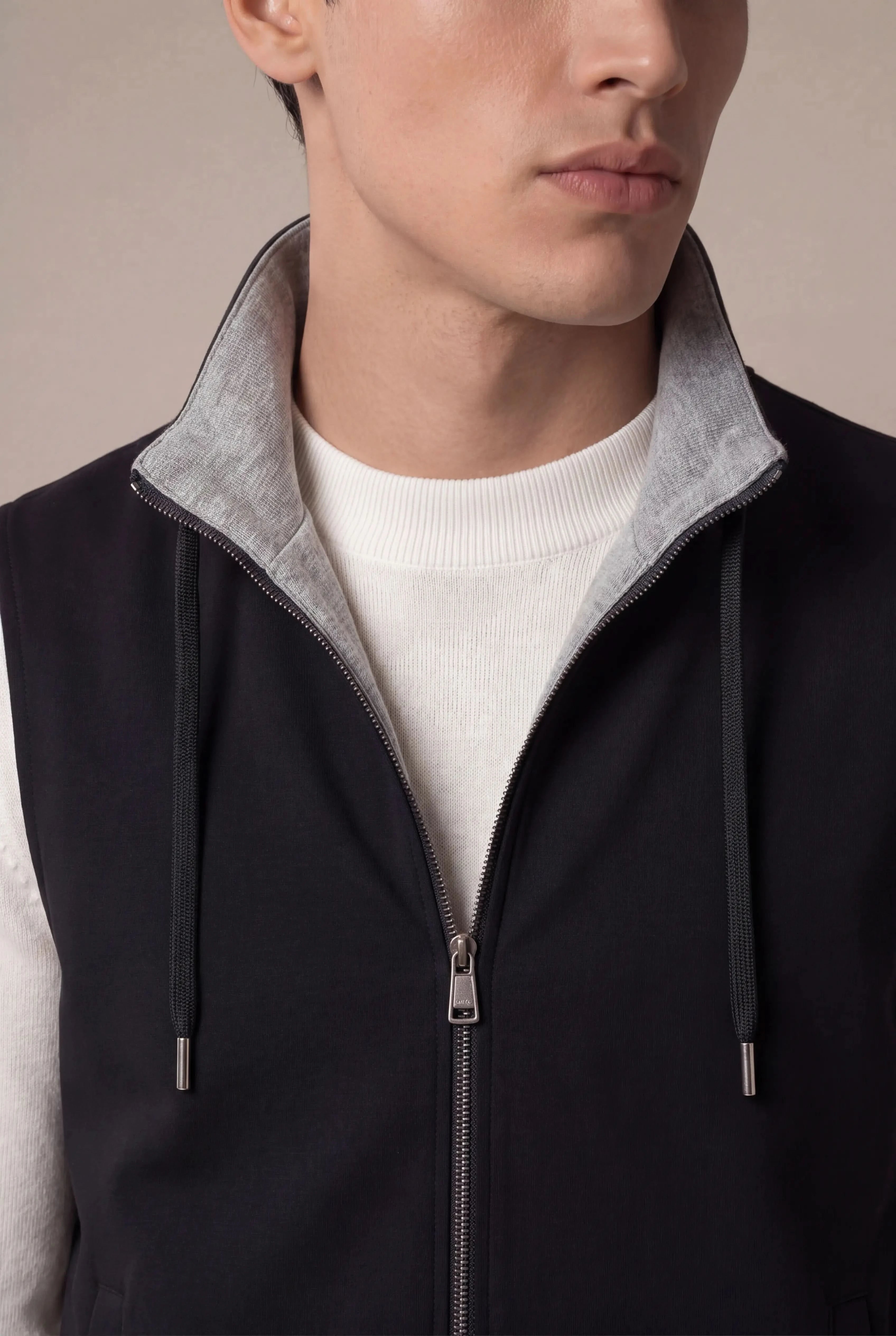 Brentino Zip Vest Black
