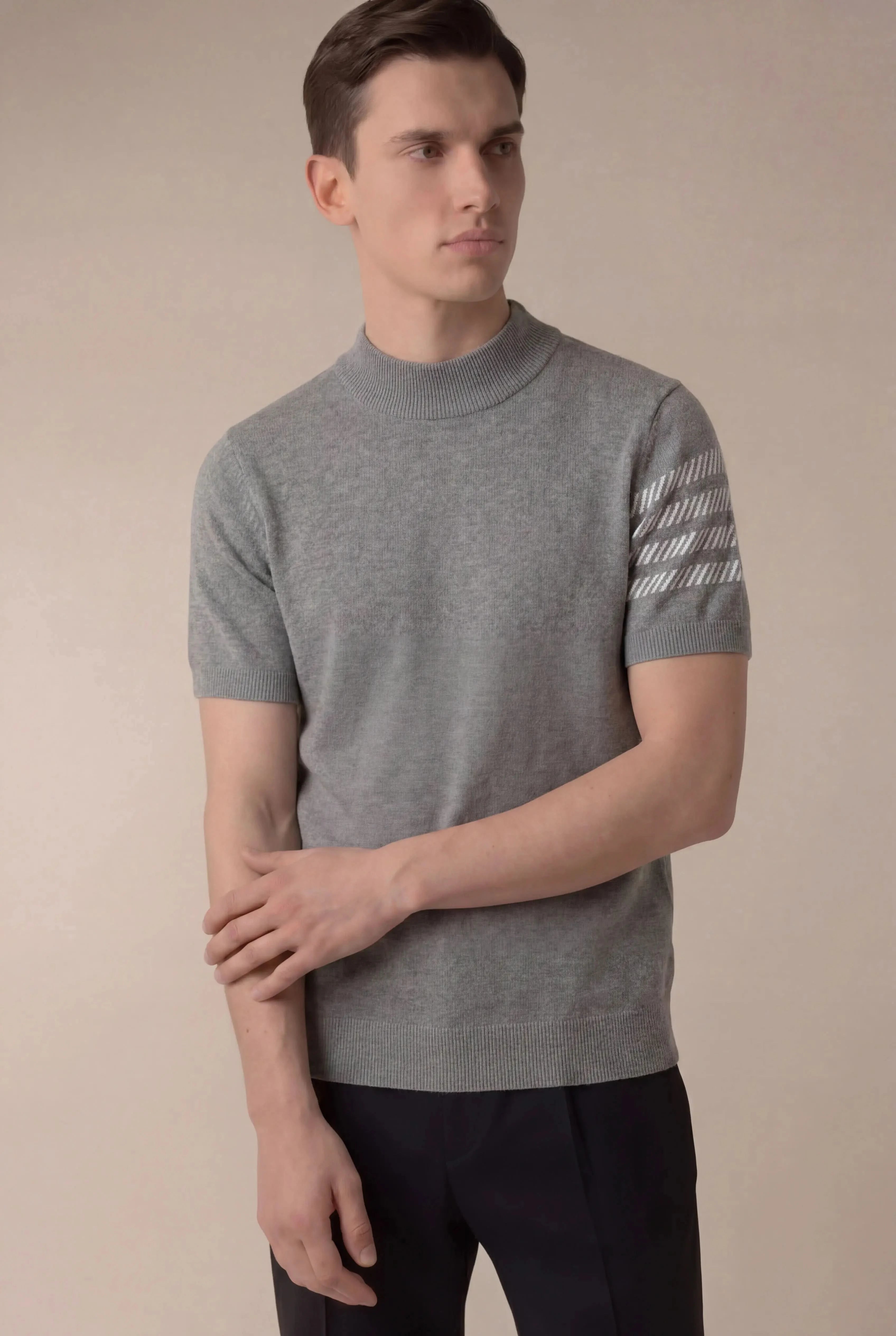 Previno Stripe Sleeve Knit Tee Light Grey