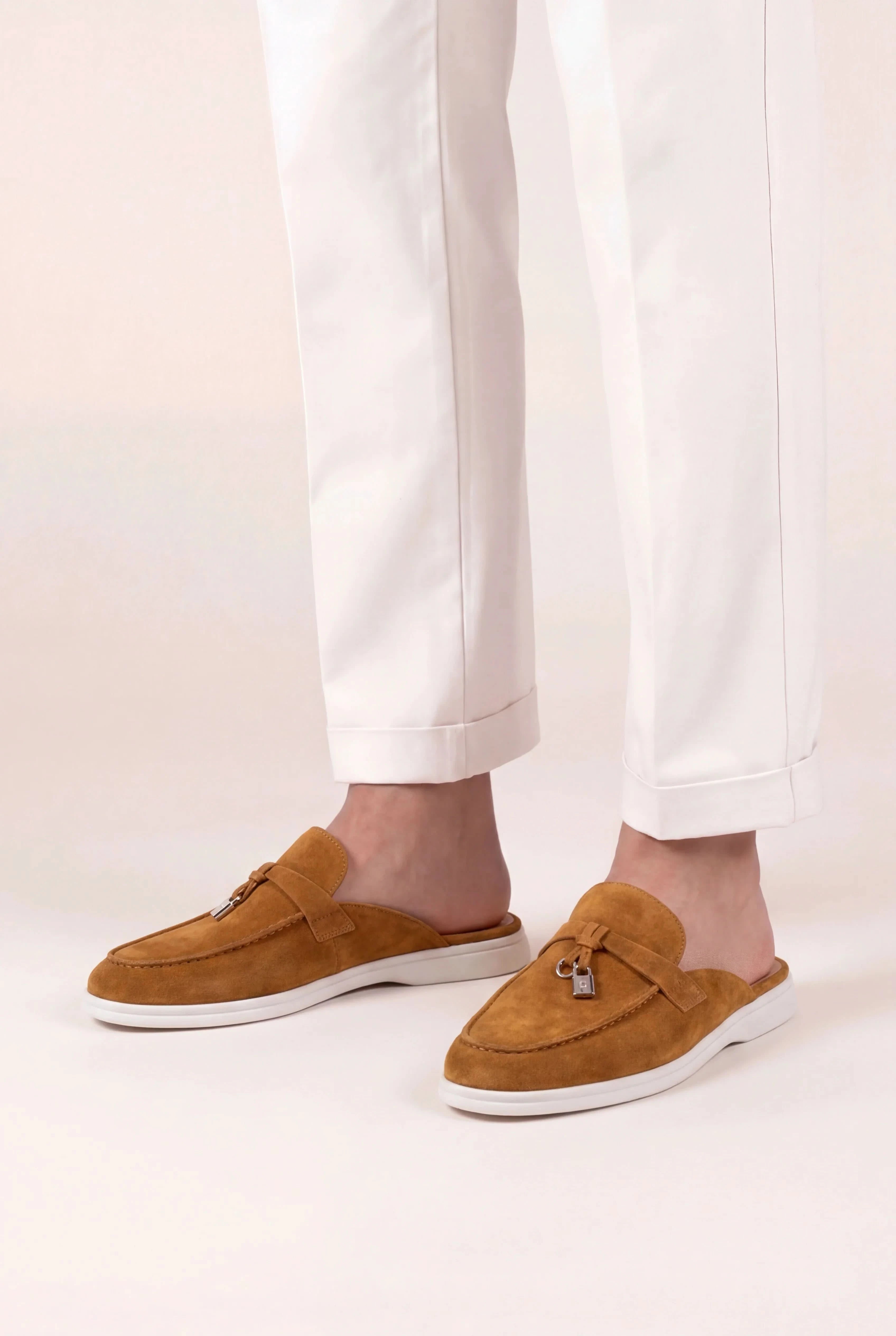 Suède Maroon Explorer Mule