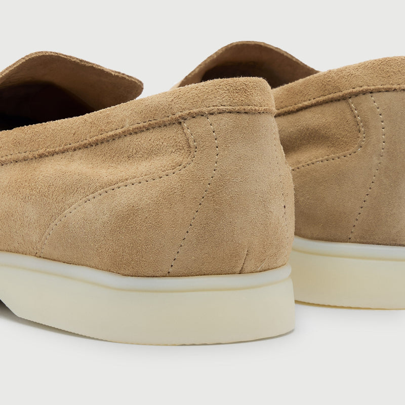 Taupe Suède Slip On Loafer