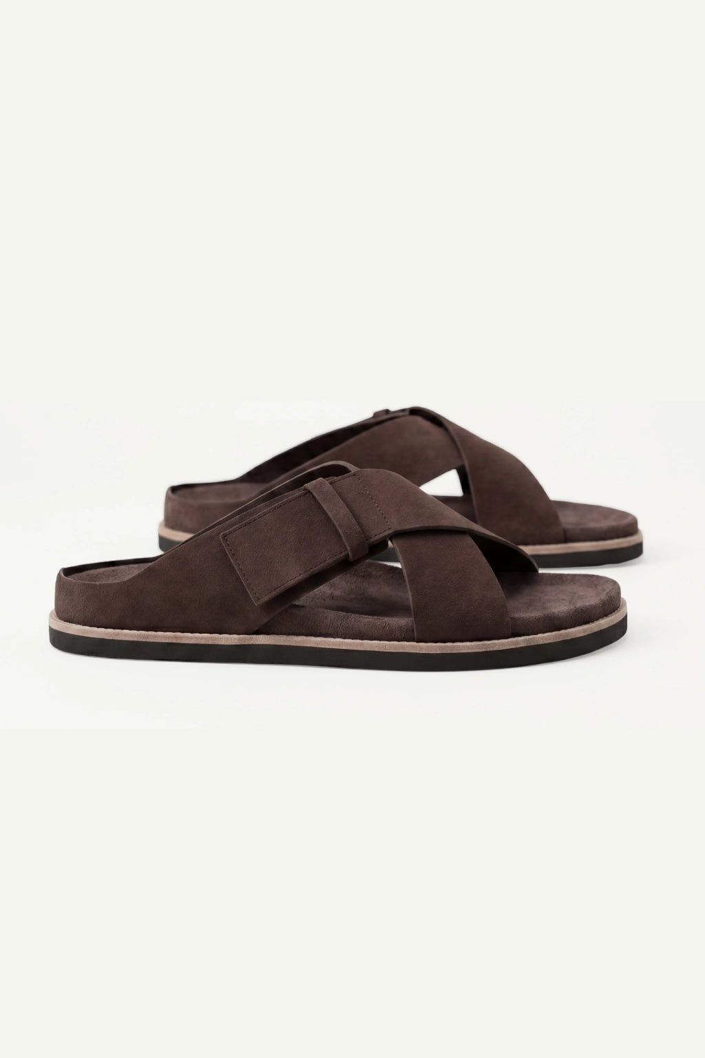 Riccardo Slides Taupe