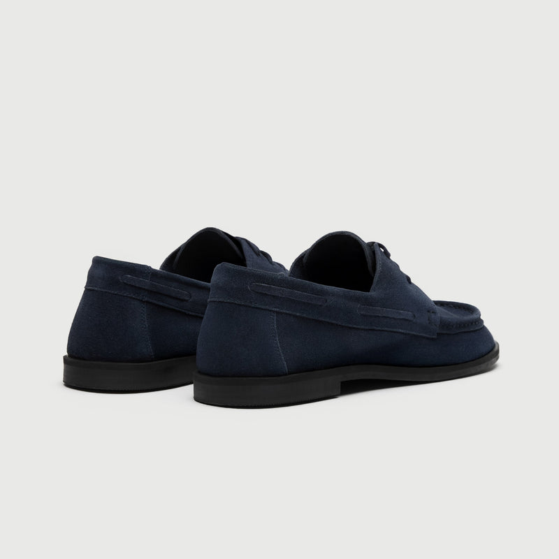 Navy Suède Boat Shoe