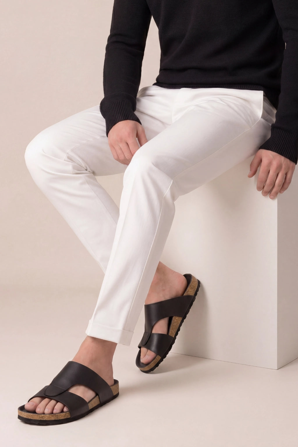 Giancarlo Slides Black