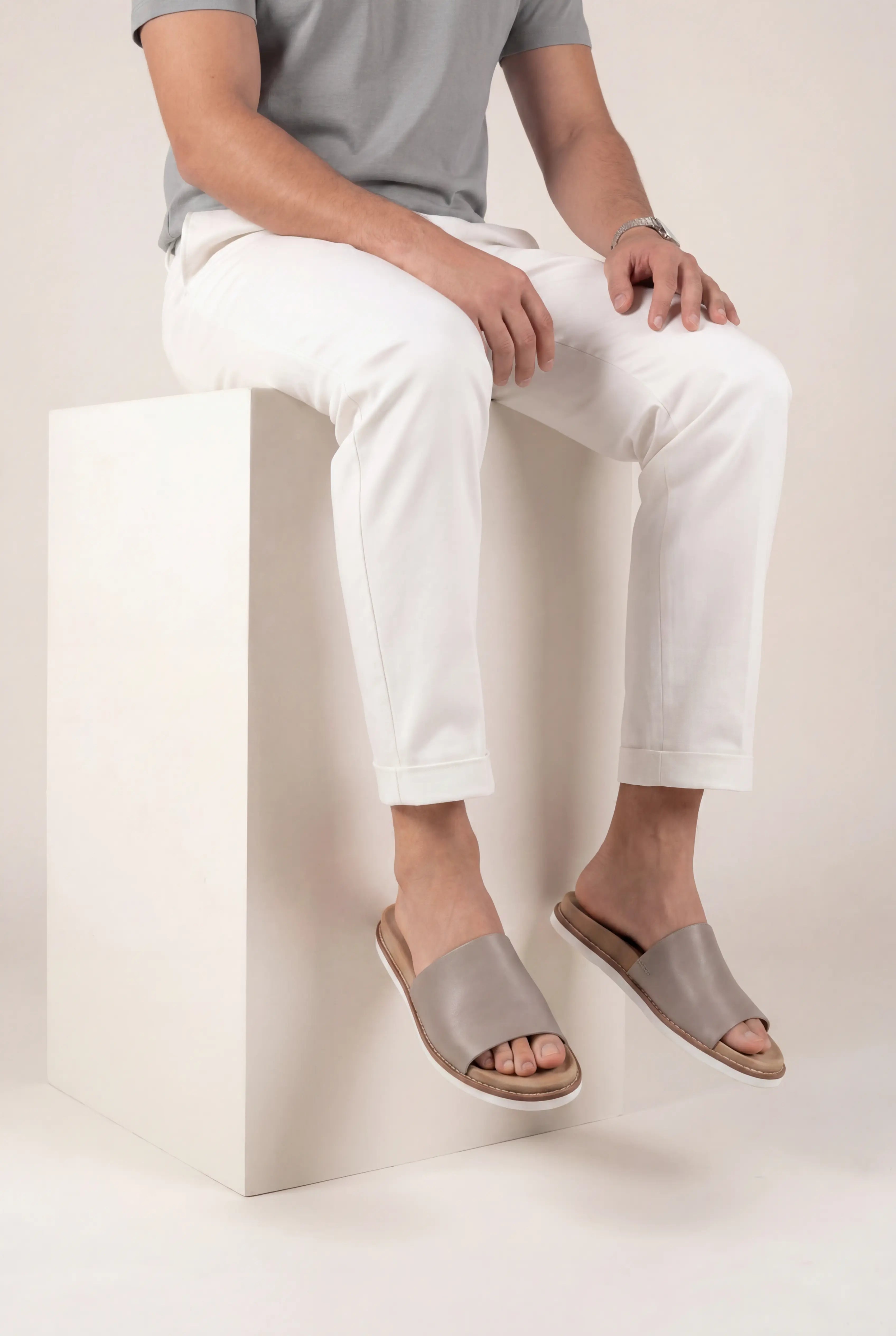 Nervaro Leather Slide Apricot