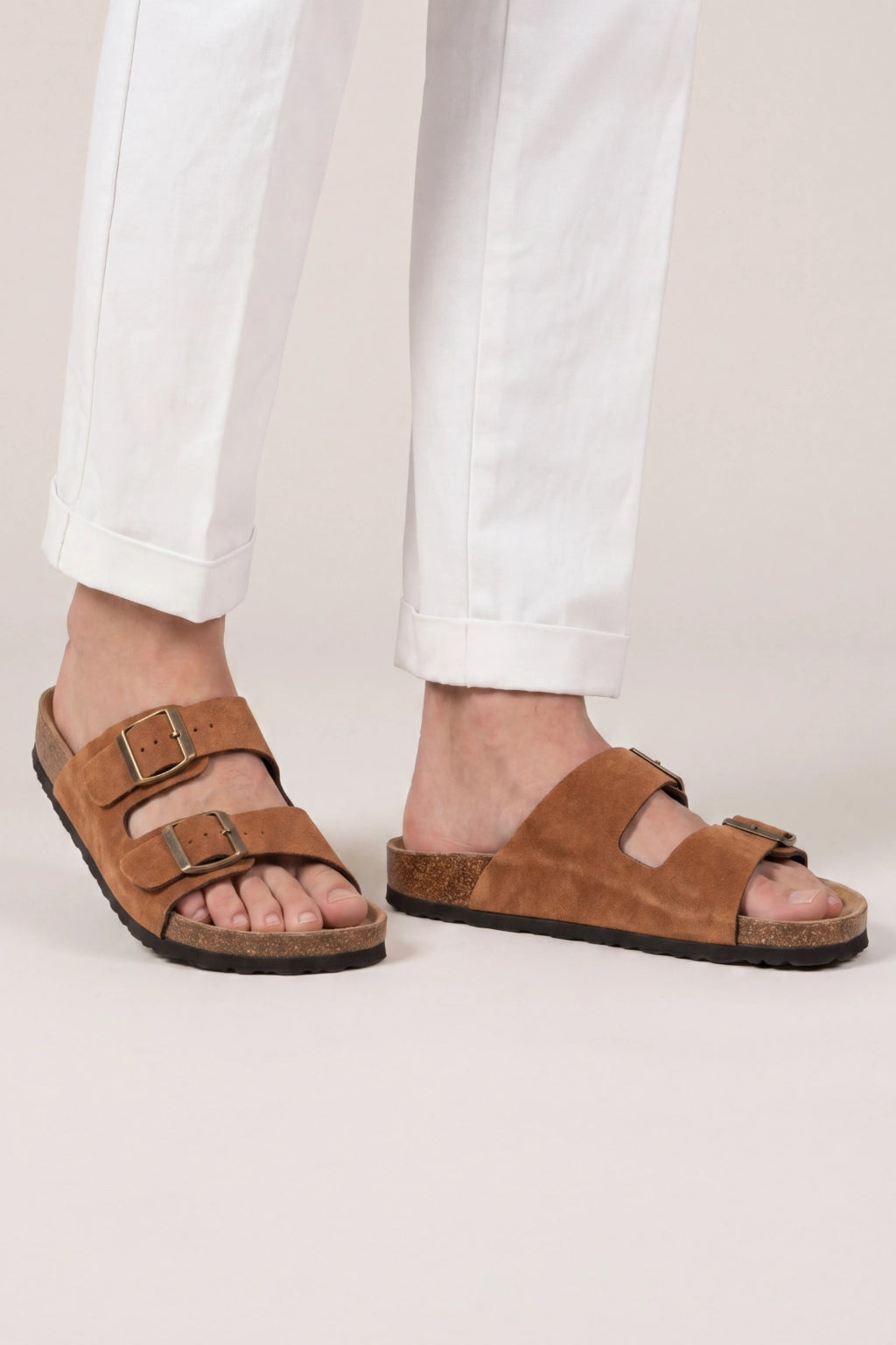 Federico Slides Brown