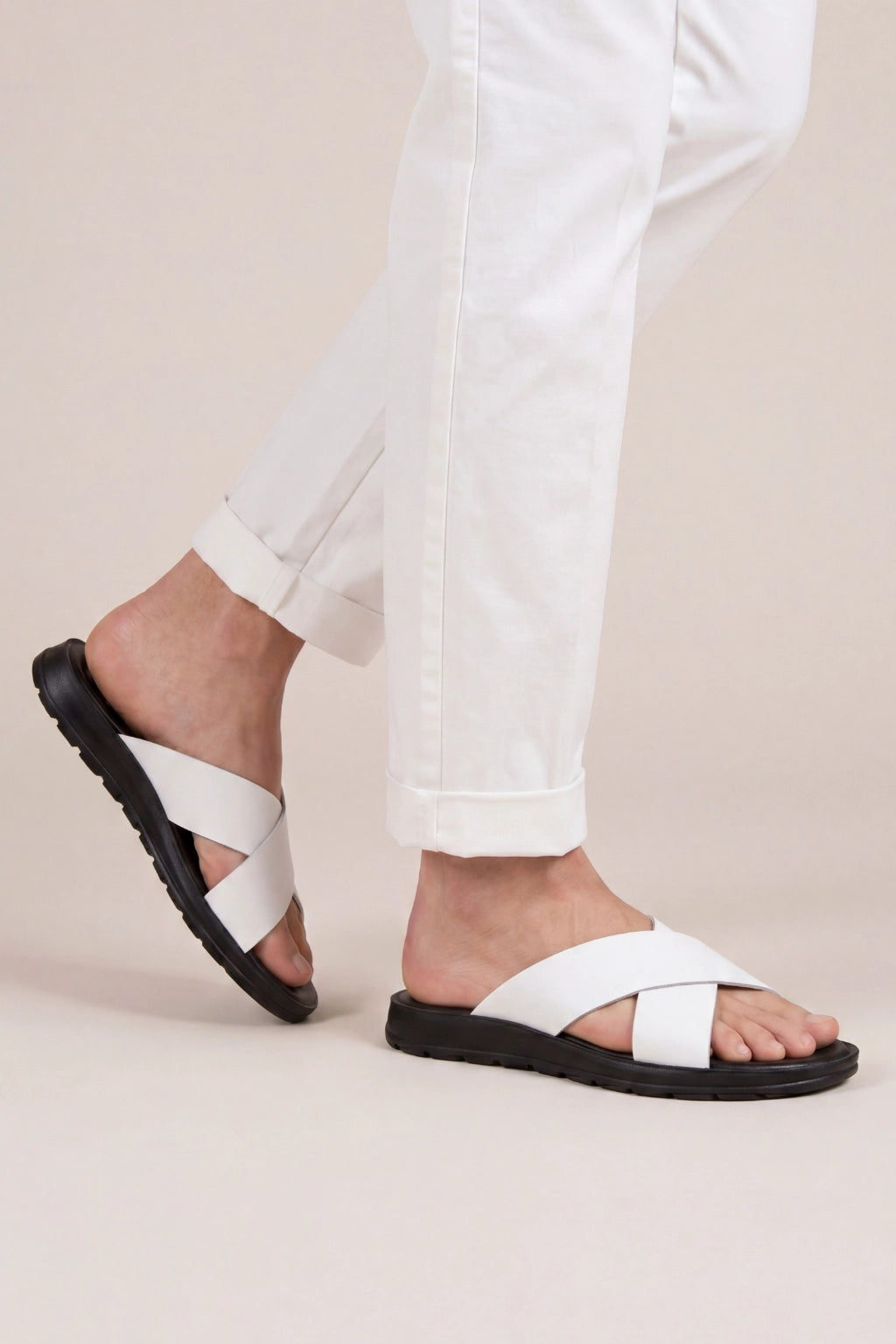 Romeo Slides White