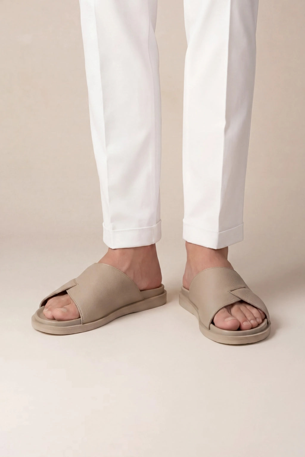 Alessio Slides Taupe