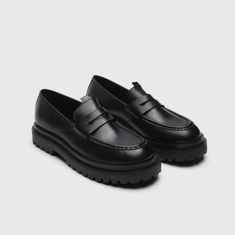 Black Leather Cleated Saddle Loafer