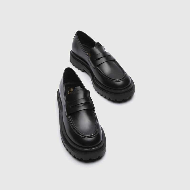 Black Leather Cleated Saddle Loafer