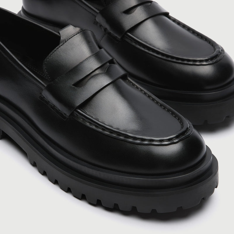 Black Leather Cleated Saddle Loafer